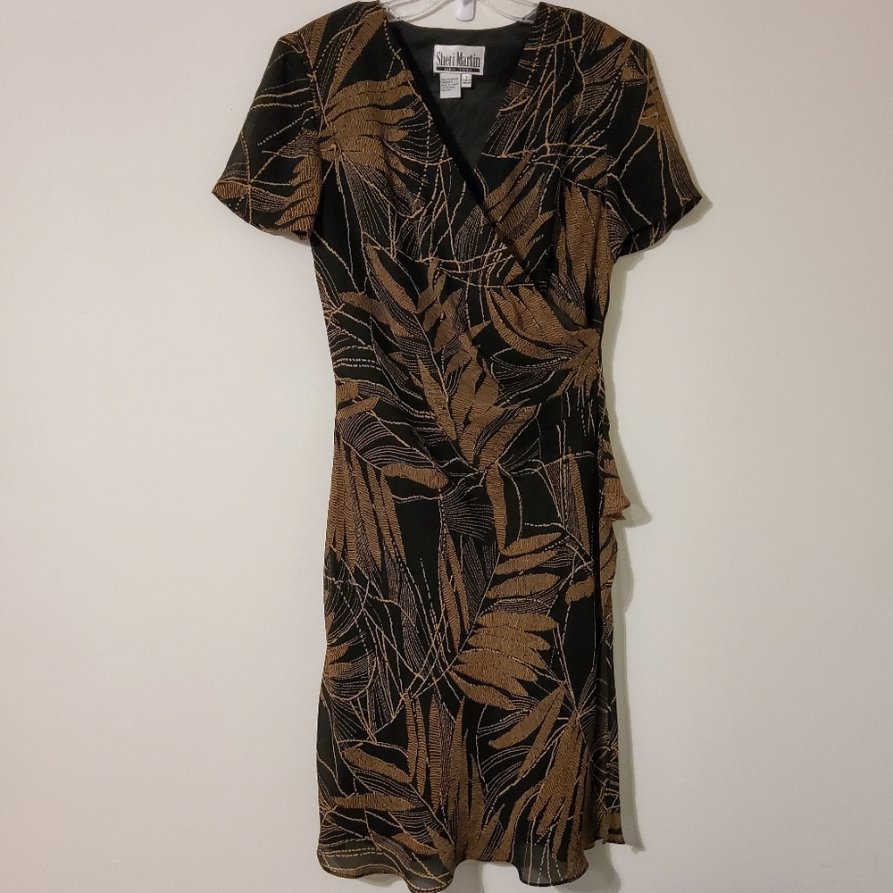Sheri Martin New York Brown/Black Tropical Print Surplice Short Sleeve Size 12